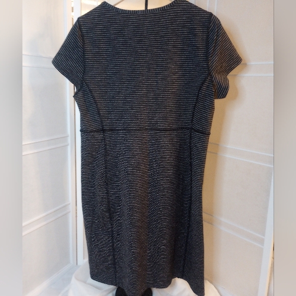 DULUTH TRADING CO Women's NoGa Stretch Dress Black Grey Striped Zip Pocket New L - Picture 4 of 11